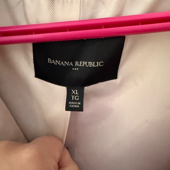Banana Republic Shacket - Picture 2 of 5
